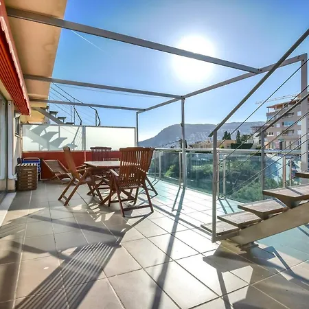 Daire Borumbot Penthouse 3 - Costa Carpediem *